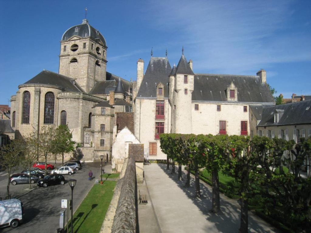 Le Pont Neuf 61 Alençon