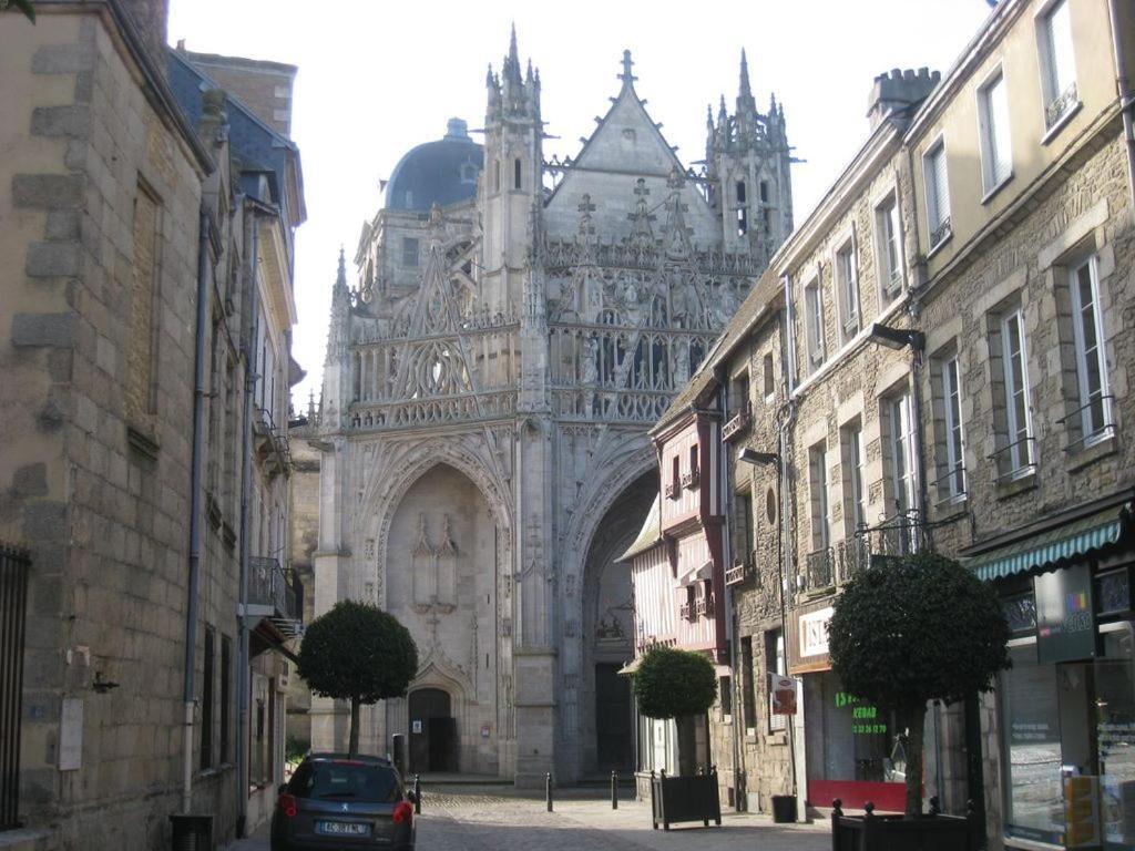 Le Pont Neuf 61 Alençon